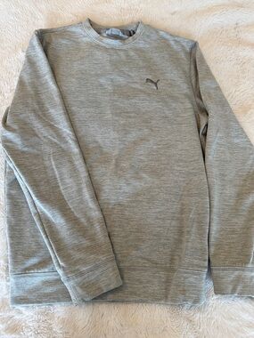 Puma Heather Gray Crewneck Sweatshirt with Subtle Logo